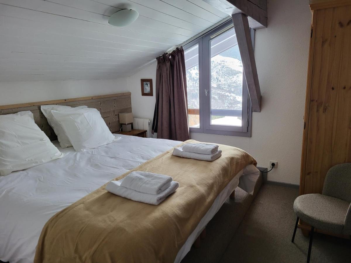 Chalet Courchevel La Tania - 14 Personnes - 7 Chambres 7 Salles De Bains - 40 M Des Pistes 외부 사진